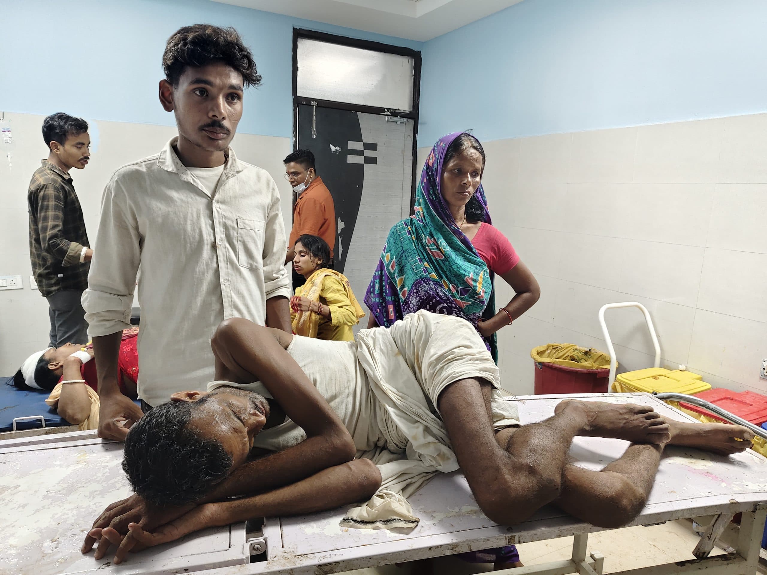 पूर्व के विवाद को लेकर अधेड़ को पीटा