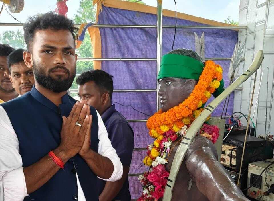 करौं में युवा शक्ति ने मनाया हूल दिवस