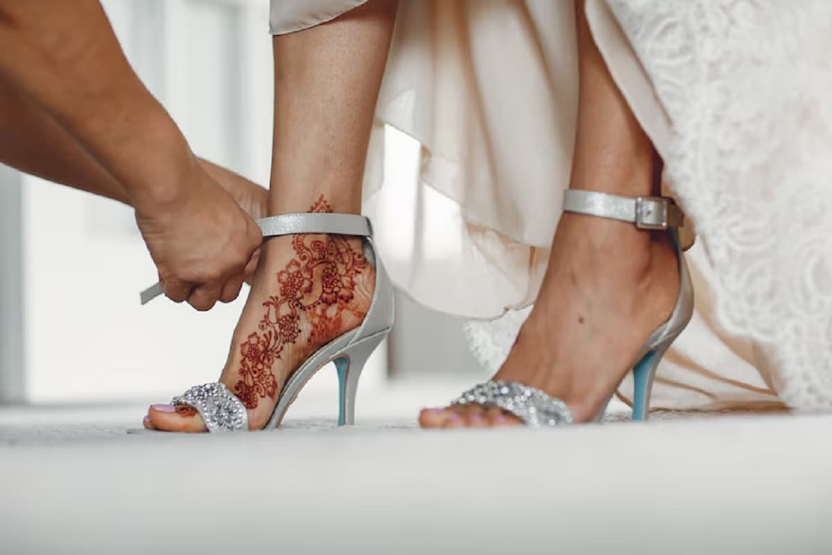 floral mehndi