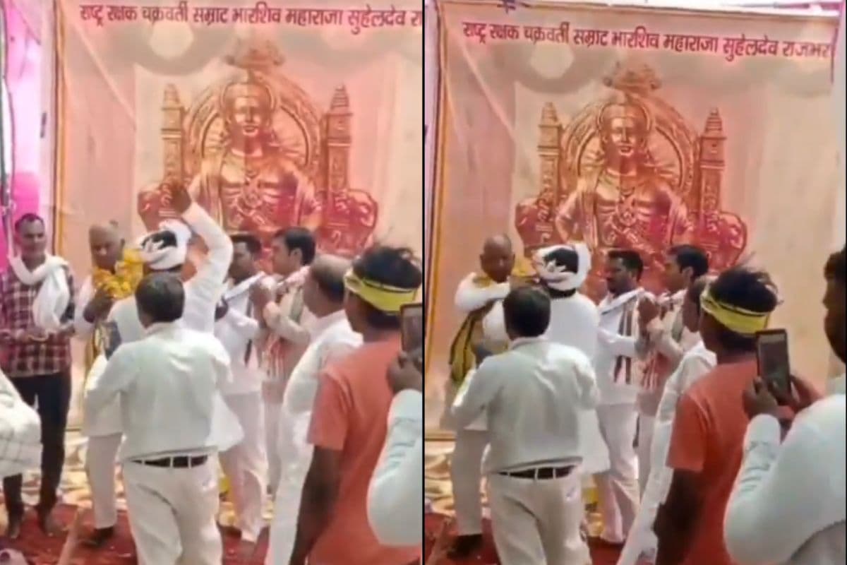 तारीफ में पढ़े कसीदे, पहनाई माला, फिर नेता जी को जड़ दिया जोरदार थप्पड़, देखें वीडियो