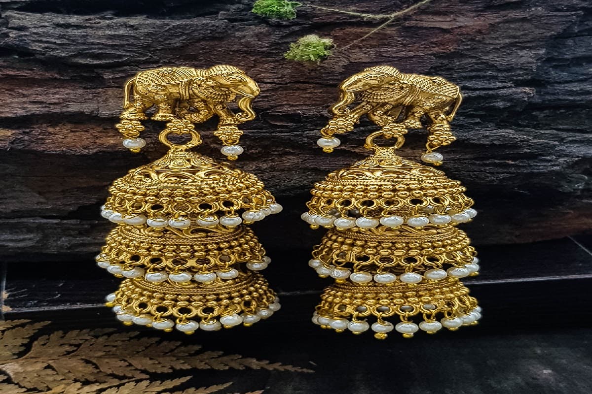 layerd jhumke