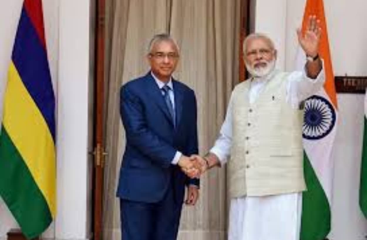 फोन पर हुई भारत-मॉरीशस के पीएम की बात, पीएम मोदी ने भारत आने का दिया न्यौता