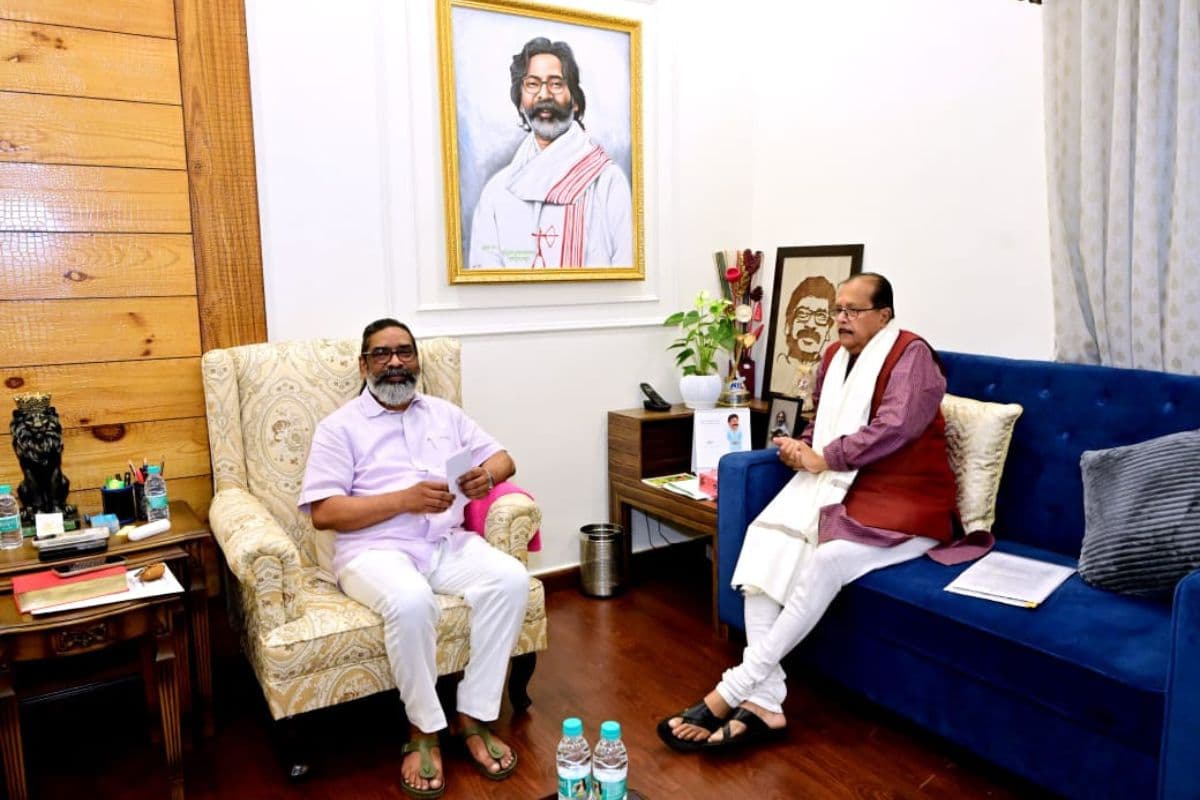 पलामू में 4th ग्रेड बहाली पर सीएम की रोक, 5 जुलाई तक मांगे जा रहे आवेदन, झारखंड के वित्त मंत्री ने दूर कर दिया कंफ्यूजन