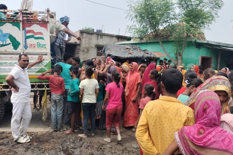 Bihar News: बुझ गया घर का इकलौता चिराग, पानी भरे गड्ढ़े में डूबने से 2 किशोरों की मौत