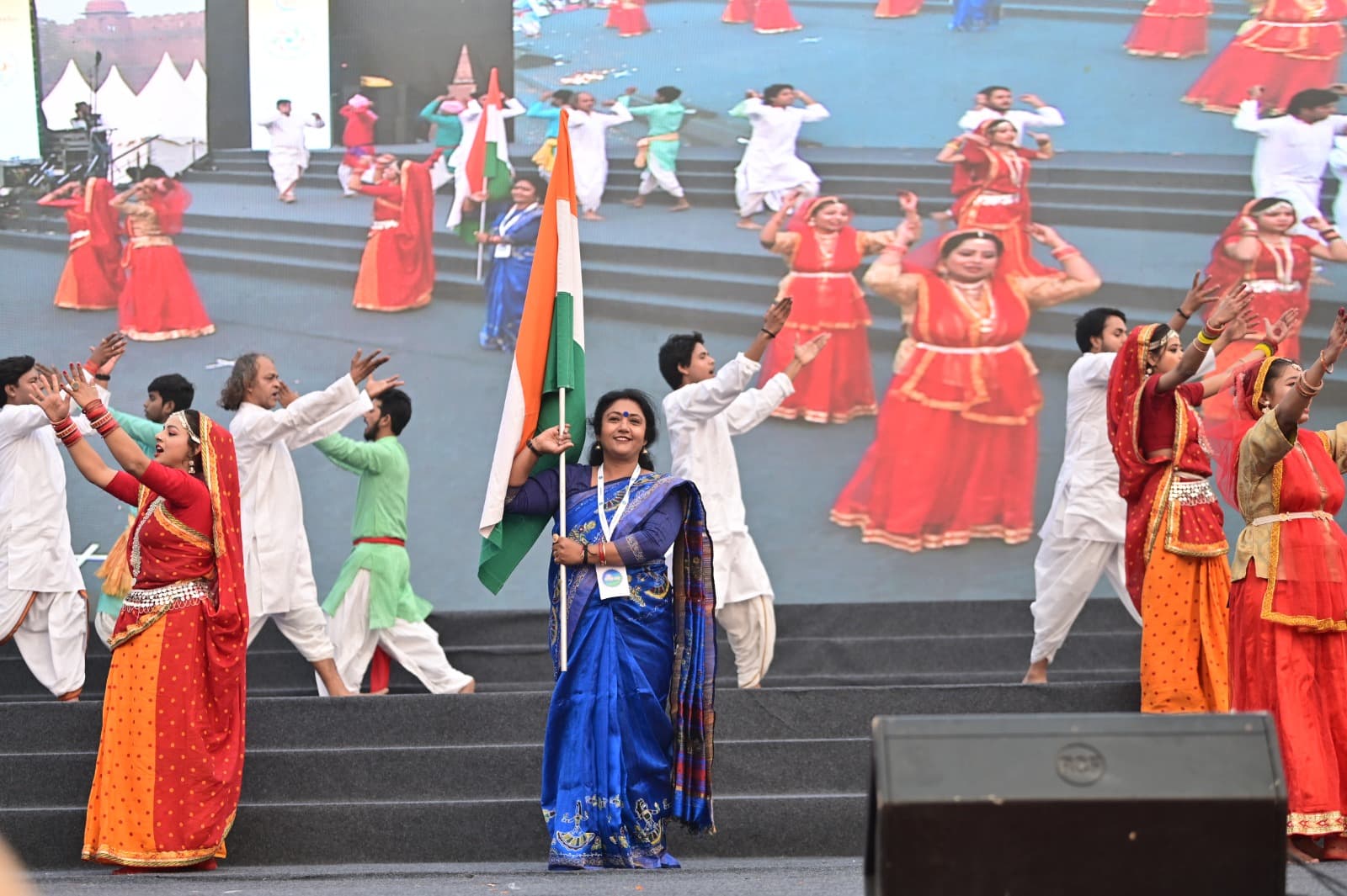 Woman of The Week: लोकनृत्य मेरे जीवन का हिस्सा है, इसके बिना मैं अधूरी हूं… पढ़ें सोमा चक्रवर्ती से खास बातचीत के प्रमुख अंश