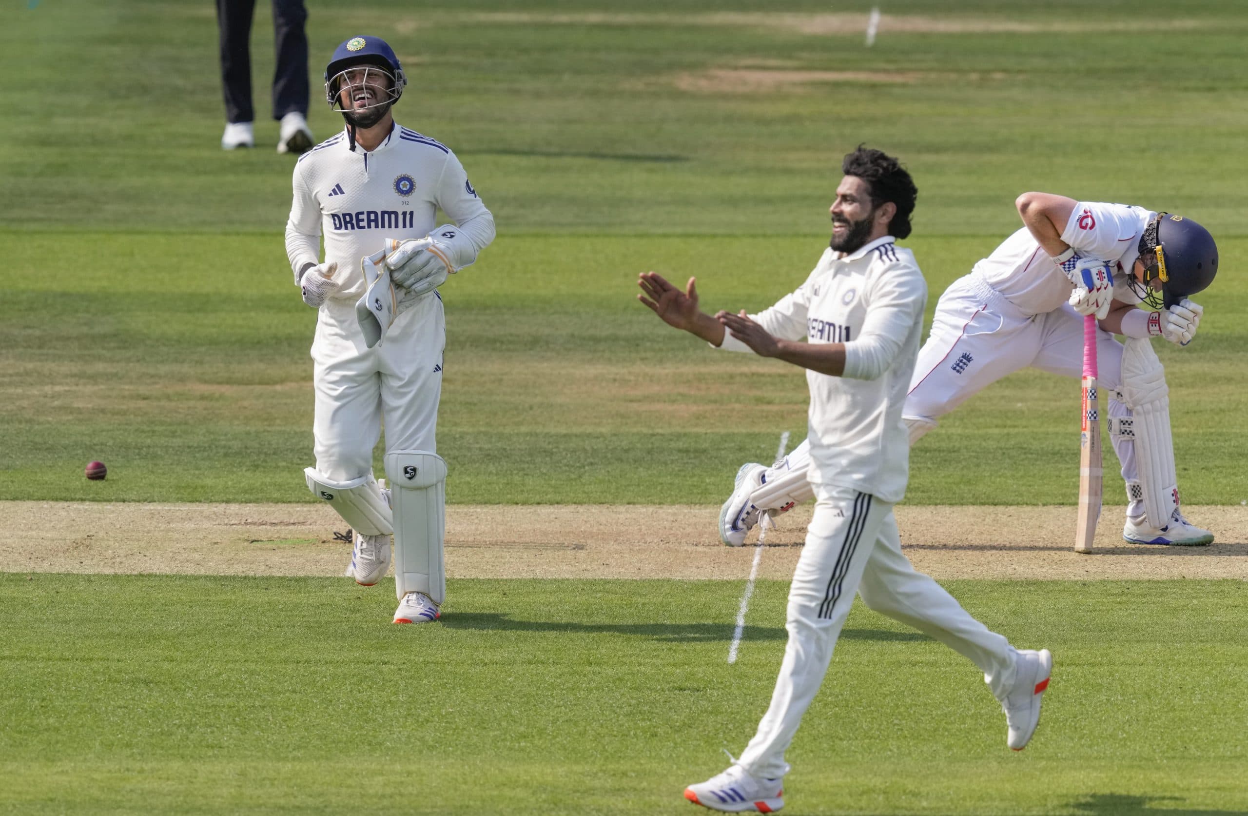 Olie Pope on Indian Bowlers