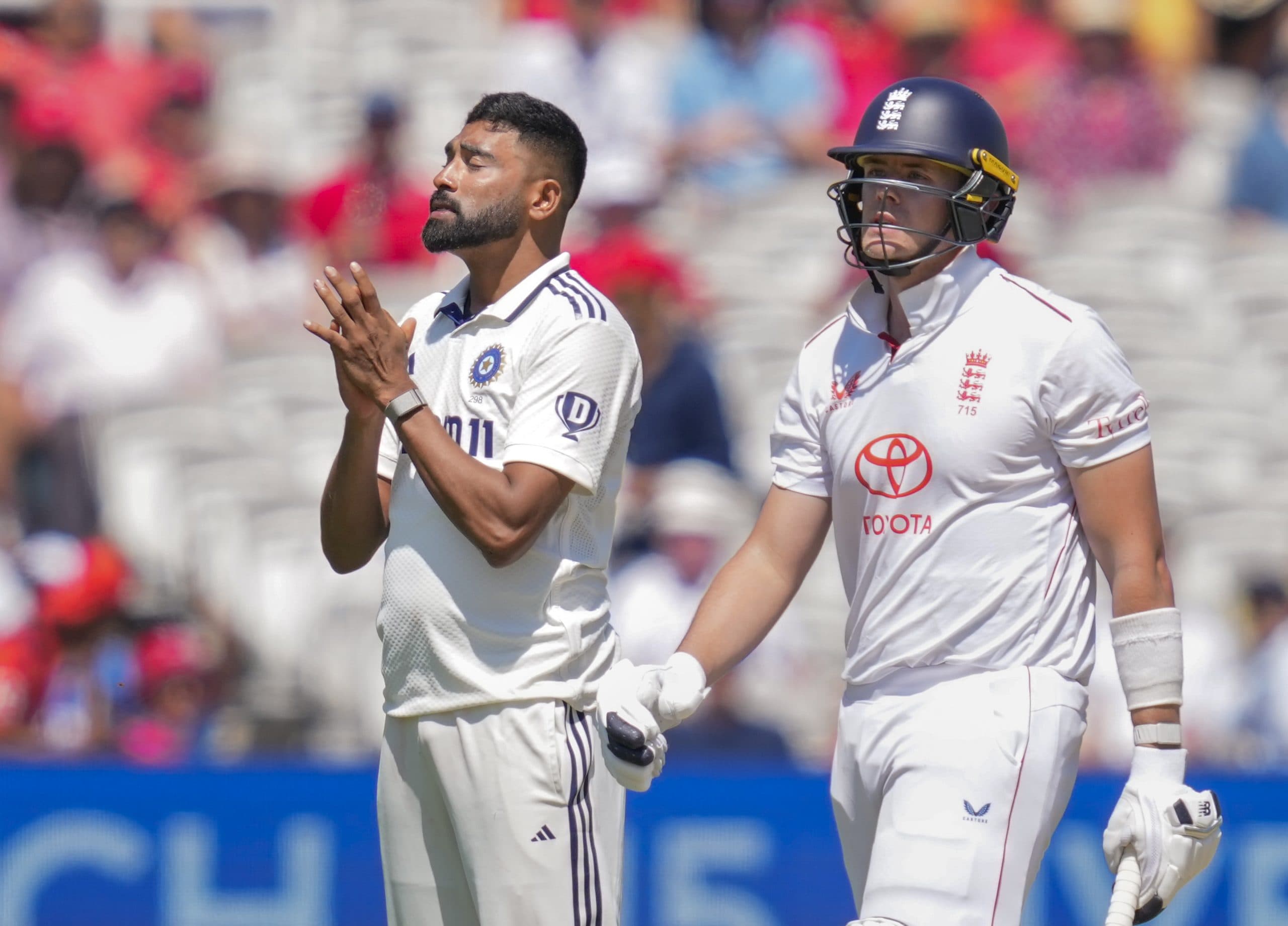 'फाइन से कुछ नहीं होगा, वे बहुत अमीर हैं', गिल और स्टोक्स पर क्यों भड़क गए वॉन