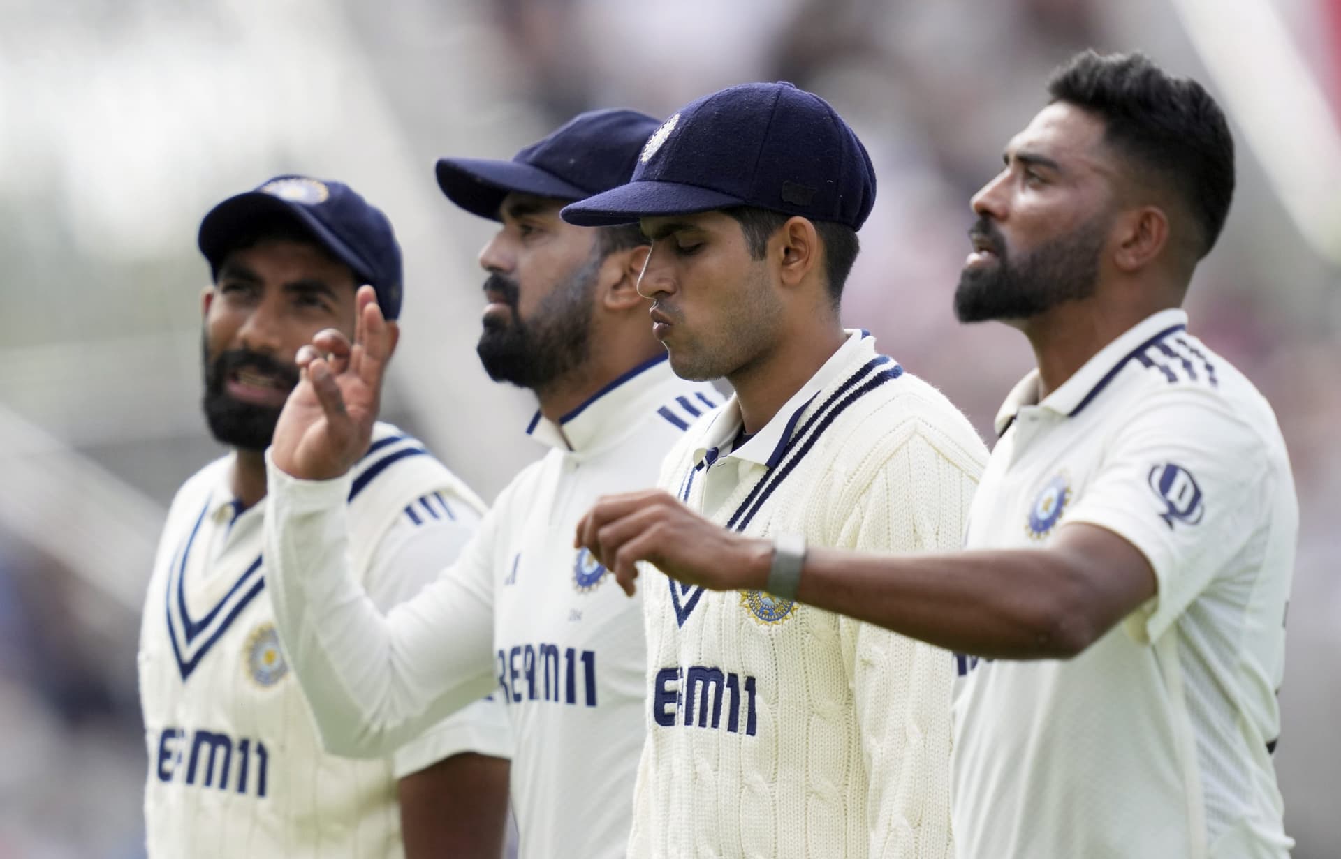 बुमराह के सामने उसकी पिटाई हो रही और गिल खड़े देख रहे, टीम इंडिया की स्ट्रेटजी पर भड़के पोंटिंग