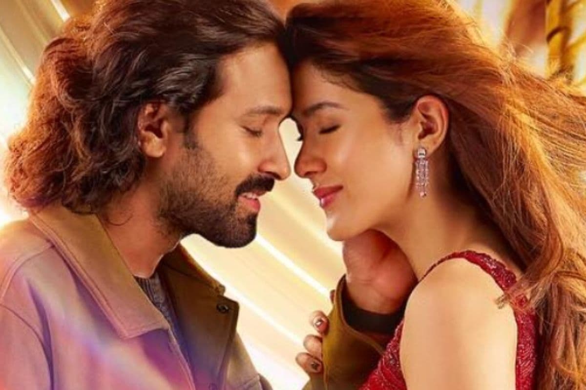 Aankhon Ki Gustaakhiyan Review: बॉलीवुड में डेब्यू कर रही शनाया कपूर, फिल्म 'आंखों की गुस्ताखियां' में दिखी एक खास लव स्टोरी