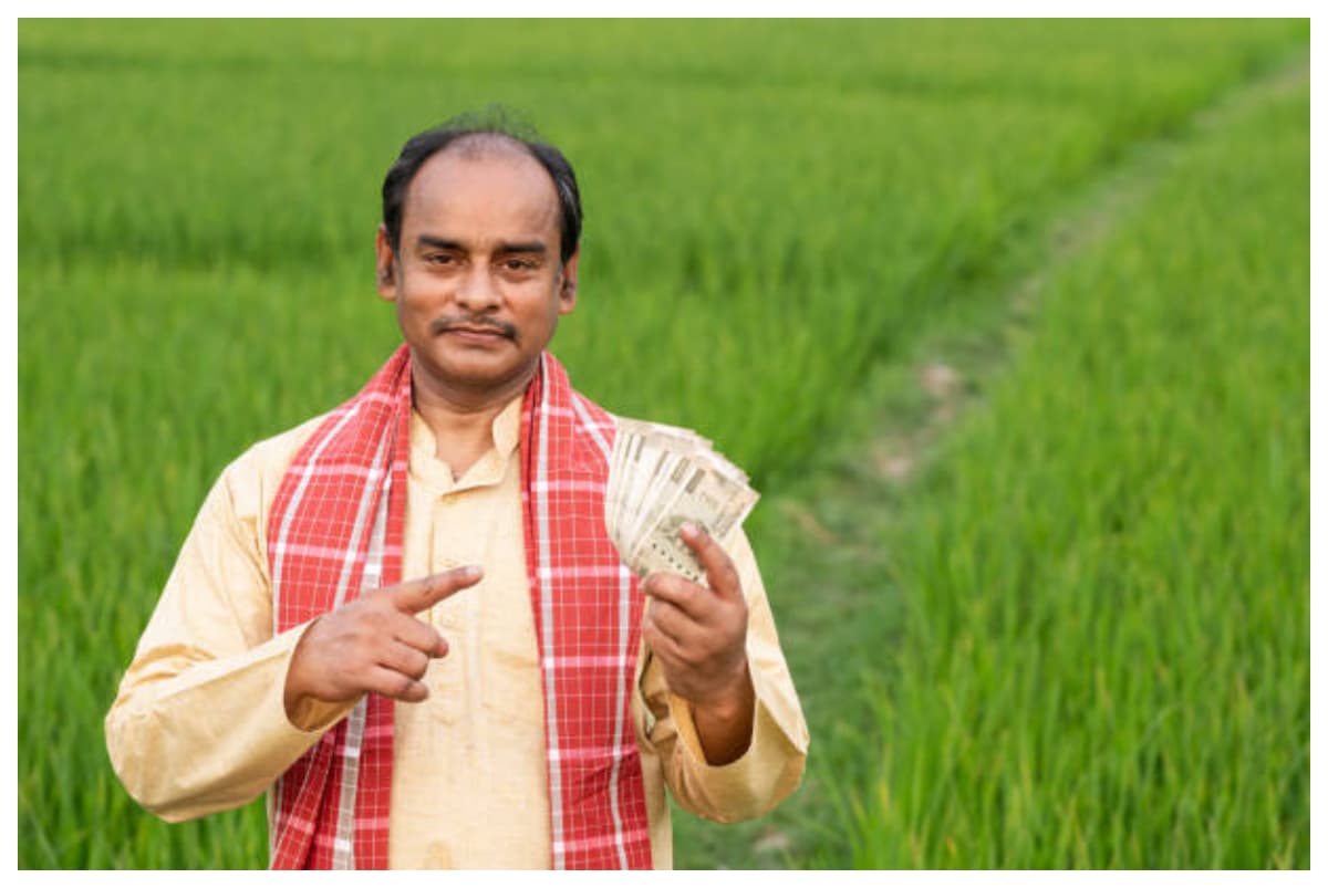 PM Kisan Yojana 20th Installment: खुशखबरी! इतने बजे आज आएगी 20वीं किस्त, ऐसे चेक करें लिस्ट में आपका नाम है या नहीं