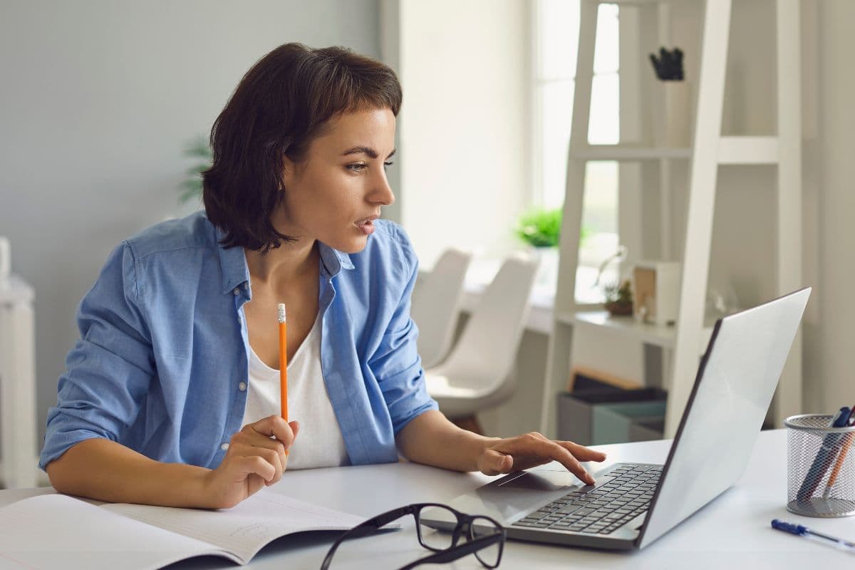 Best Online Courses 2025 in Hindi