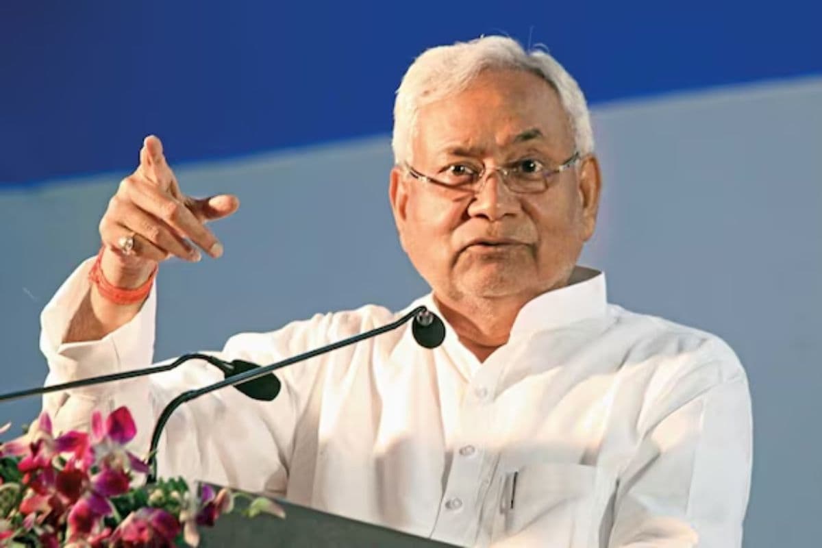 Bihar: राज्य में आधी आबादी से पूरा वोट लेने की तैयारी में JDU