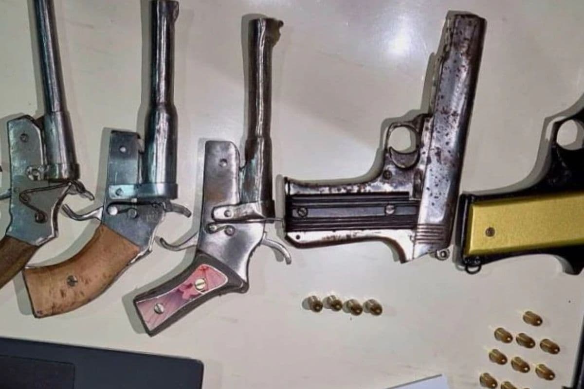 Bihar News: फर्जी दस्तावेज के आधार पर अवैध कारतूस की सप्लाई, पूर्णिया का गन हाउस संचालक गिरफ्तार