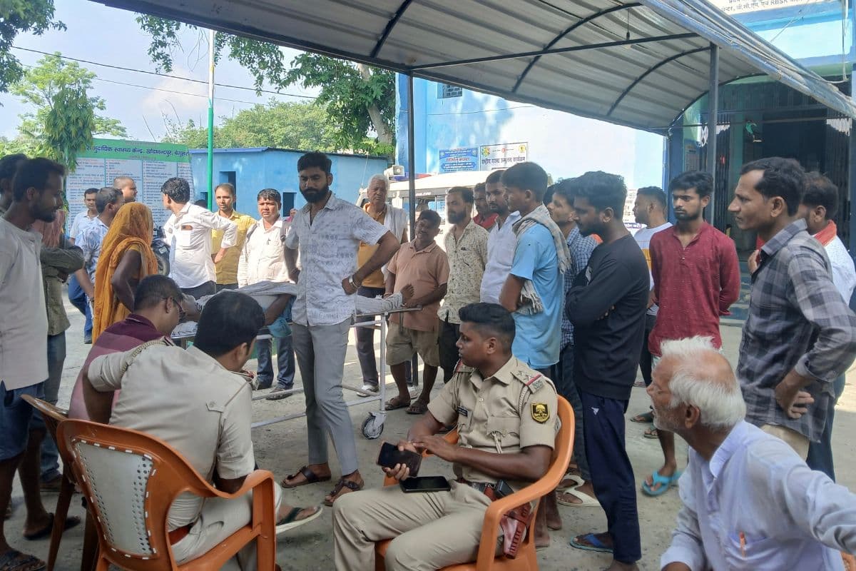 Bihar News: बिहार में CPI नेता की सड़क हादसे में मौत, स्कूली बस की टक्कर से मचा हड़कंप