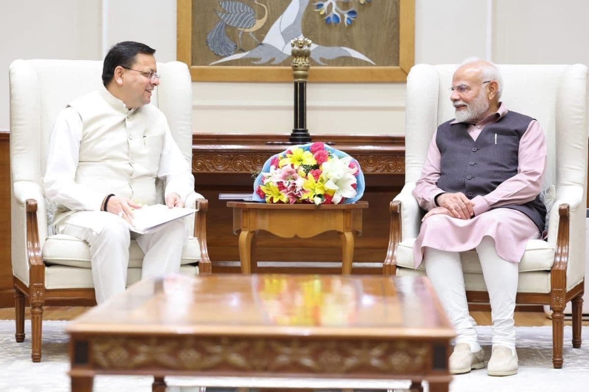 CM Dhami Meet PM Modi: सीएम पुष्कर सिंह धामी ने की प्रधानमंत्री नरेंद्र मोदी से मुलाकात, विकास संबंधी विषयों पर की चर्चा