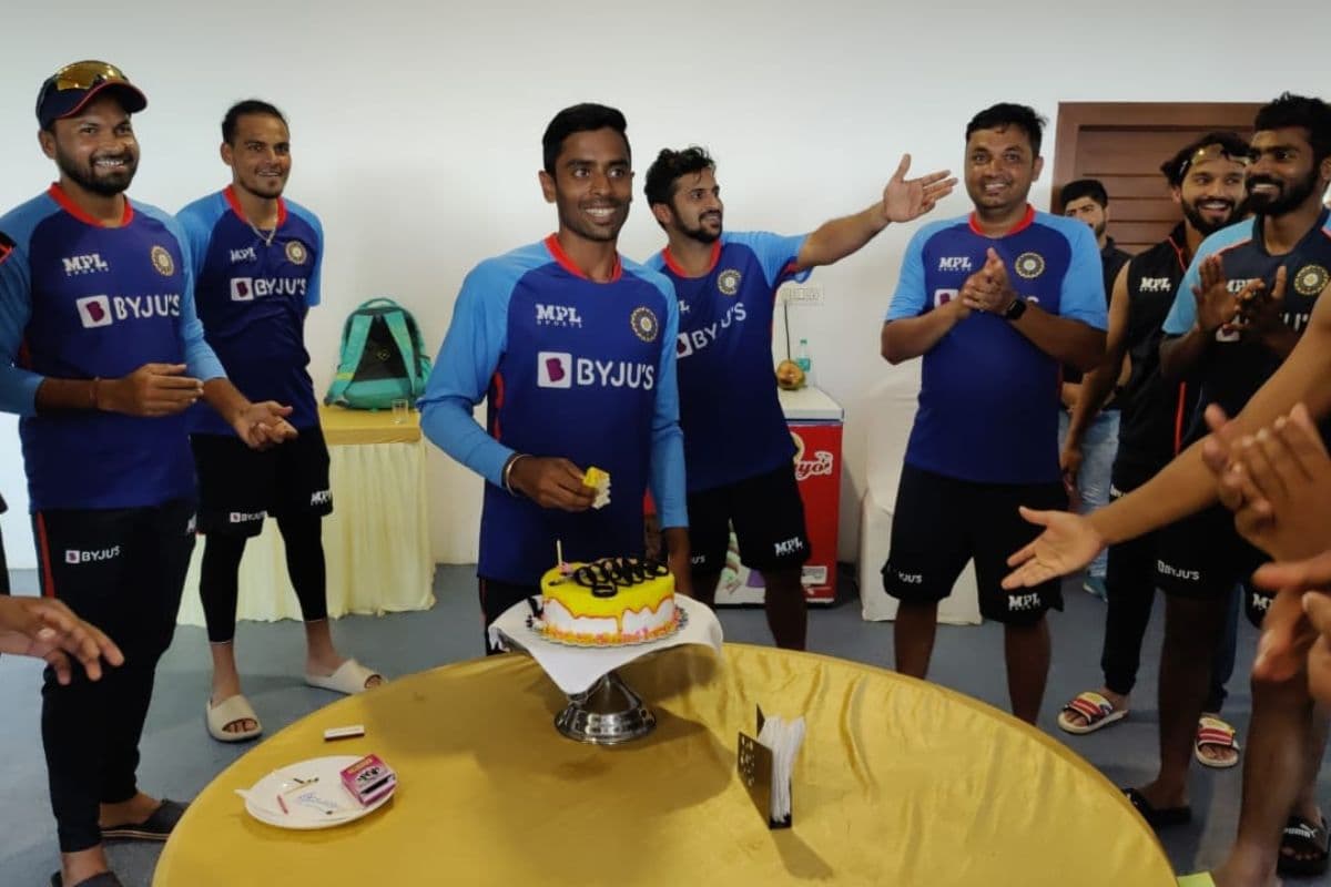 अमावस्या की चौदहवीं का चांद! वो बदनसीब जिसके सामने 15 खिलाड़ियों को मिला मौका, उसके नसीब में आई केवल खाक