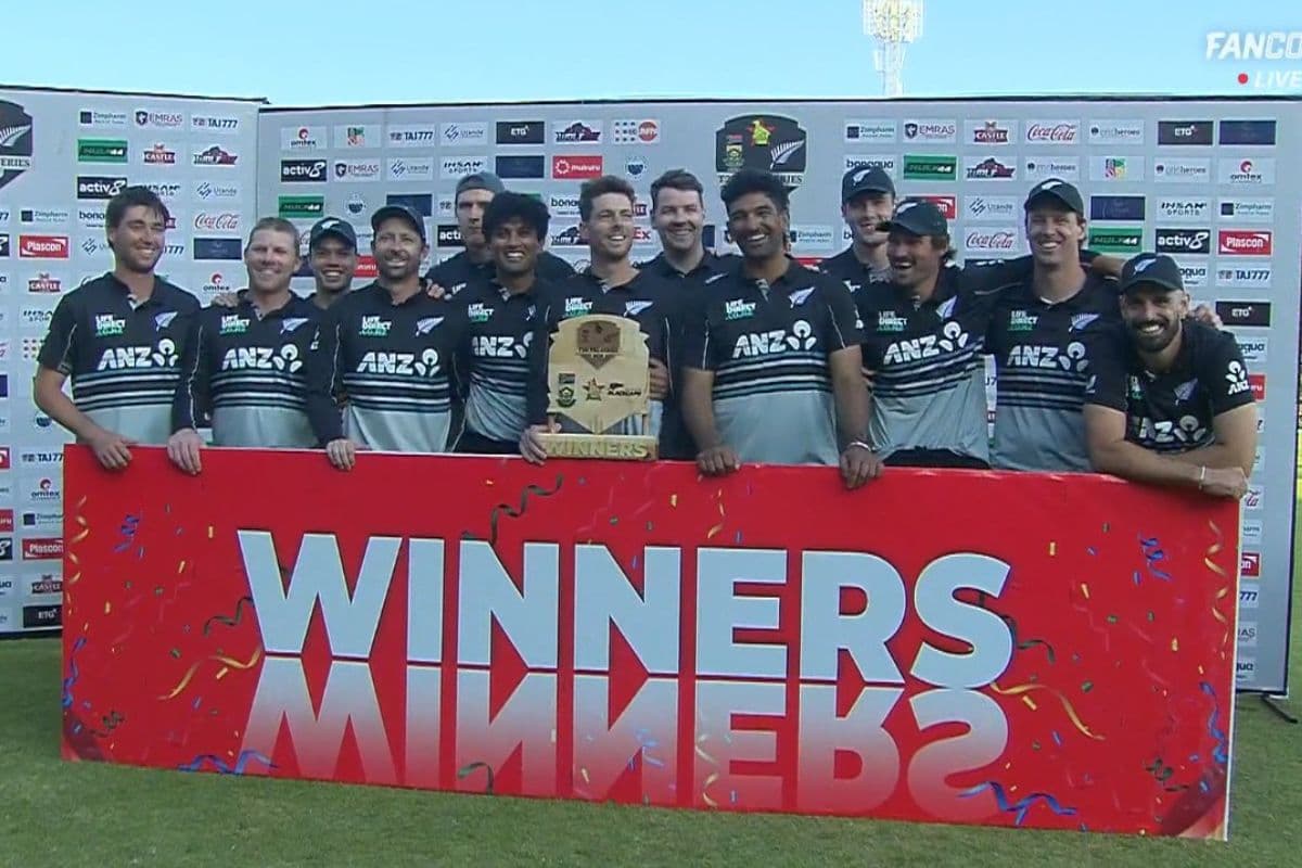 Matt Henry defended 7 Runs NZ vs SA Tri Series Final