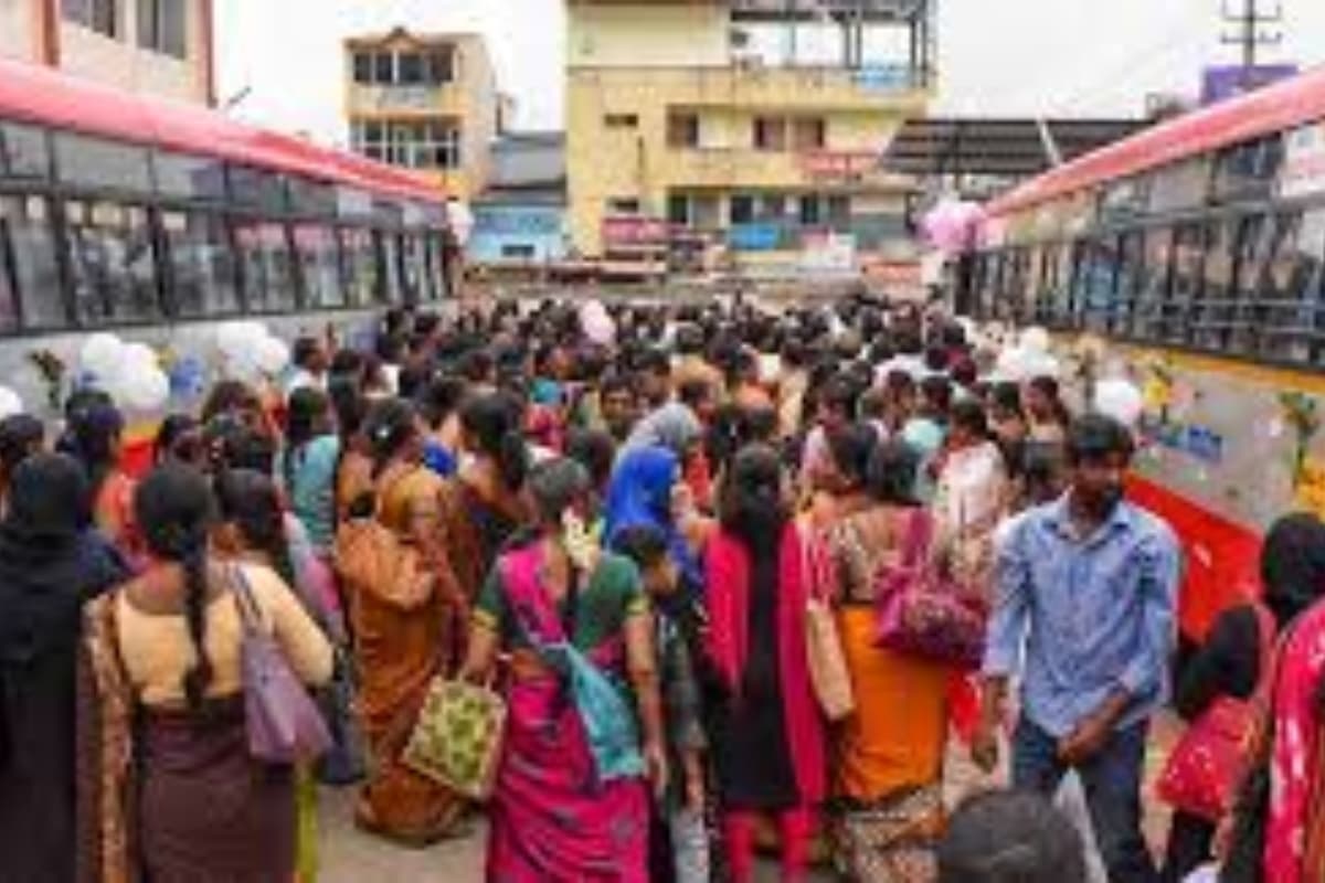 दिल्ली की महिलाएं करेंगी अब फ्री बस यात्रा, जानिए ‘सहेली स्मार्ट कार्ड’ कैसे मिलेगा?