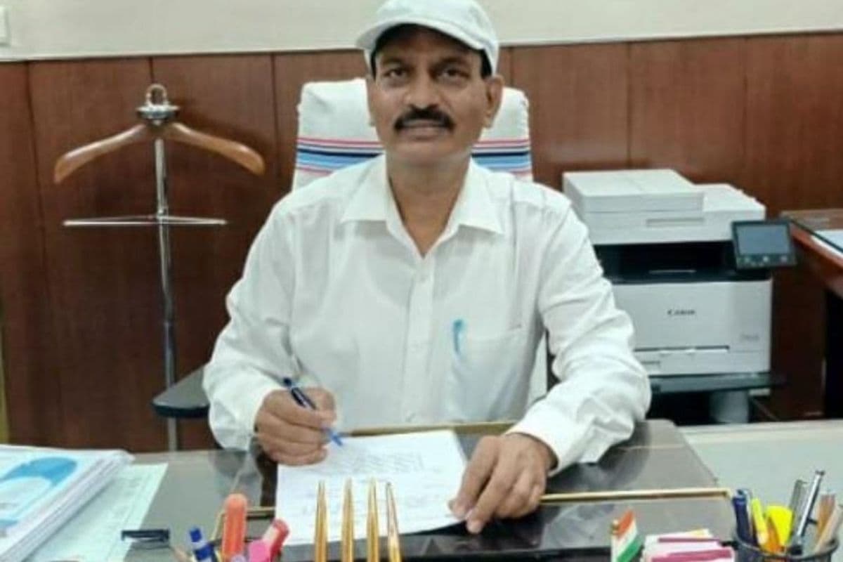 राजस्व एवं भूमि सुधार विभाग के सचिव दिनेश राय का VRS मंजूर, चुनाव में आजमा सकते हैं किस्मत  