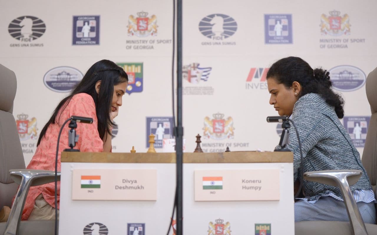 Chess World Cup: दिव्या देशमुख ने रचा इतिहास, भारत की चौथी महिला ग्रैंडमास्टर बनीं, मिल रही बधाइयां