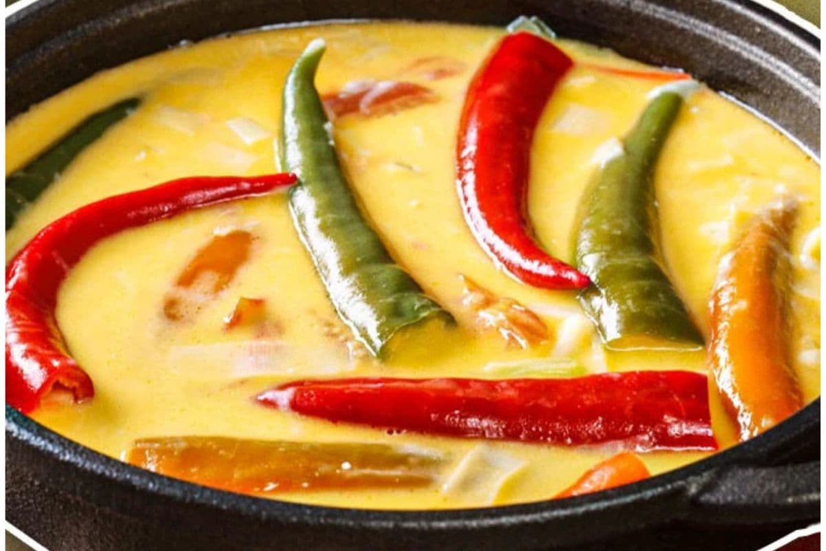 Ema Datshi Recipe: तीखी मिर्च और पिघले चीज का ऐसा स्वाद जो पहले कभी नहीं चखा होगा