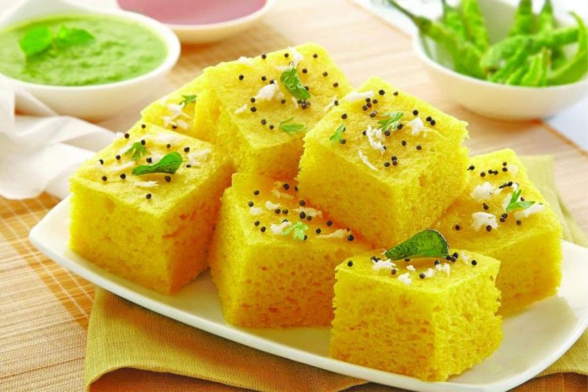 Jhatpat Protein Dhokla: हाई प्रोटीन लो ऑयल,झटपट बनाएं ये सुपरफूड ढोकला रेसिपी