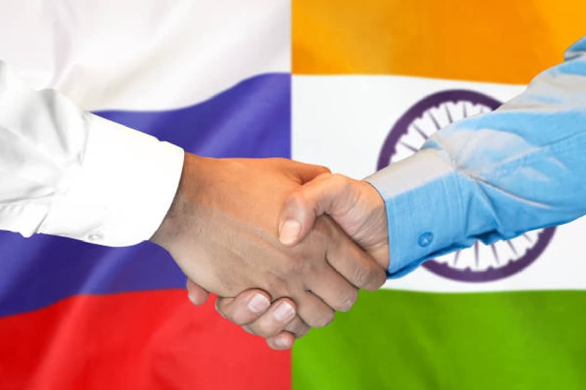 रूस में नौकरी करने का बेहतरीन मौका! इस साल 10 लाख कुशल श्रमिकों को बुलाएगा मॉस्को