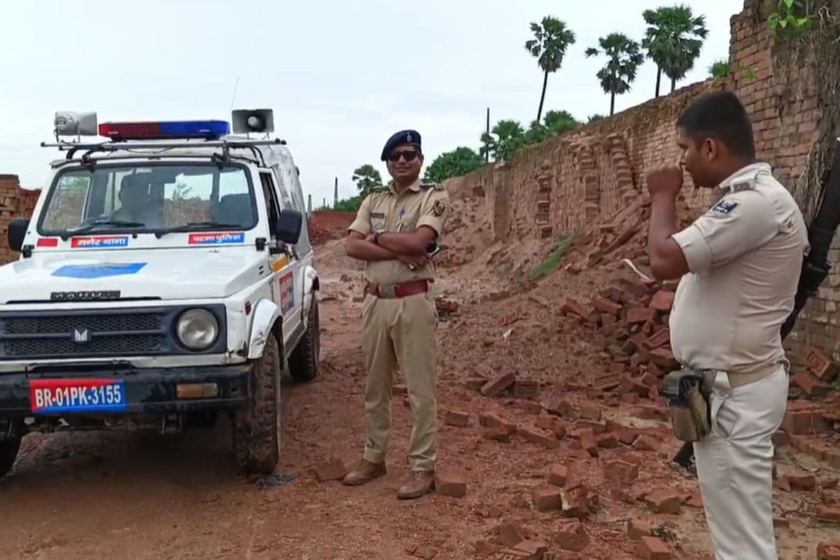 Patna Crime: पटना के मनेर में सनसनीखेज मर्डर, 30 वर्षीय युवक की मिली लाश, इलाके में दहशत