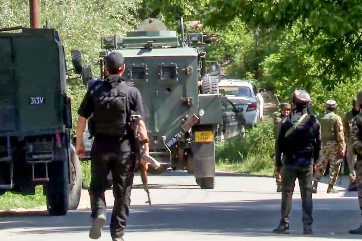 Operation Shivshakti: सेना ने पुंछ में 2 पाकिस्तानी आतंकवादियों को मार गिराया, घुसपैठ की कोशिश नाकाम