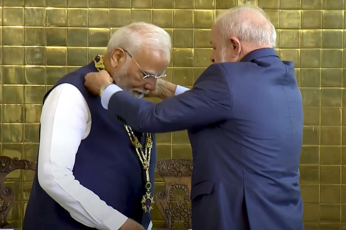 PM Modi: ब्राजील के सर्वोच्च सम्मान से नवाजे गए पीएम मोदी, ग्रैंड कॉलर ऑफ द नेशनल ऑर्डर ऑफ द सदर्न क्रॉस से हुए सम्मानित