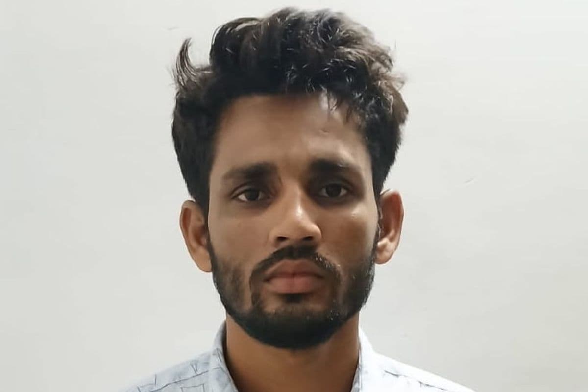 बिहार STF ने यूपी से 25 हजार के इनामी अपराधी को किया गिरफ्तार, लखनऊ में छापेमारी कर दबोचा