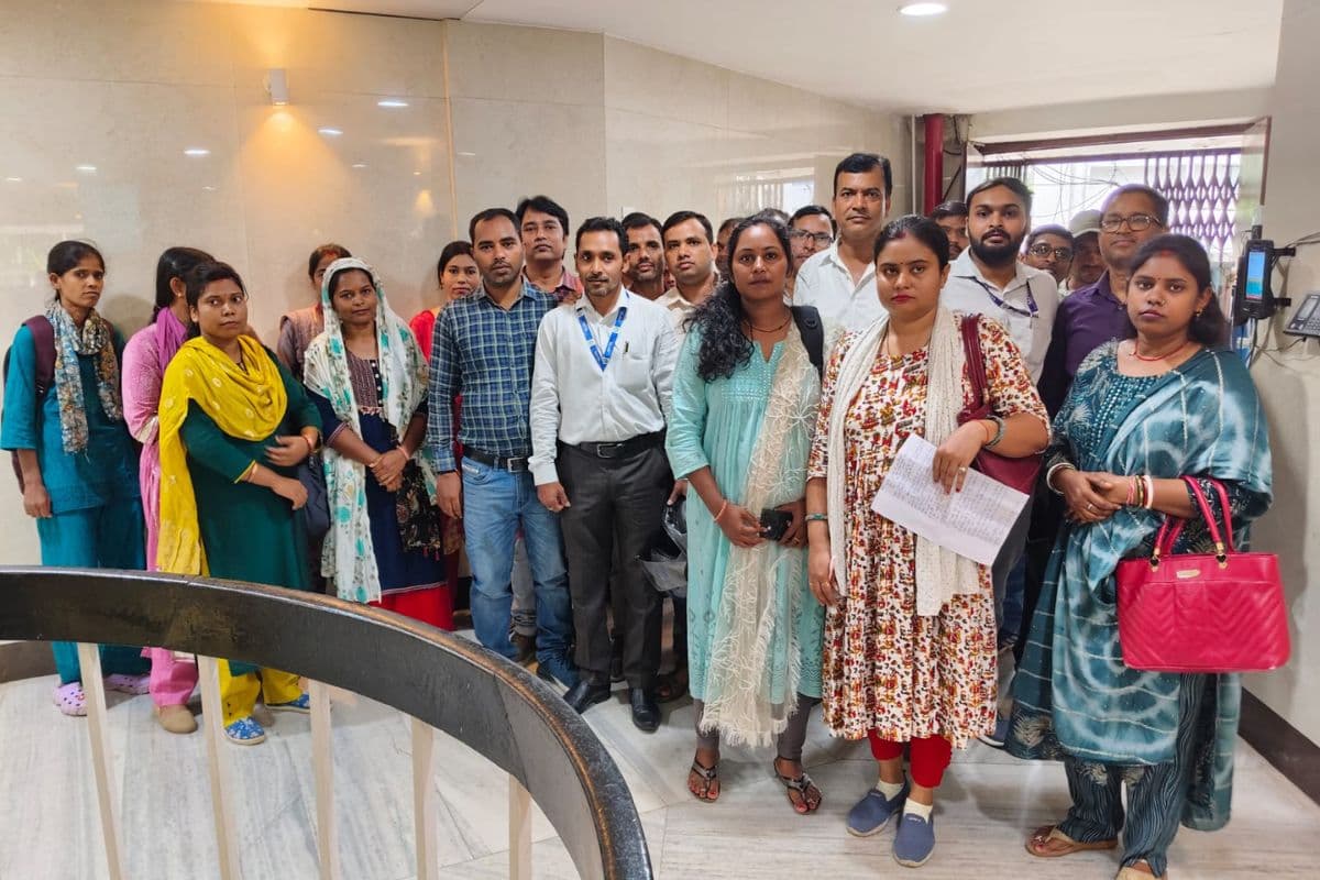 पटना: इंजीनियर बहाली में बढ़ी कटऑफ पर बवाल, कर्मचारियों ने दी आत्मदाह की चेतावनी
