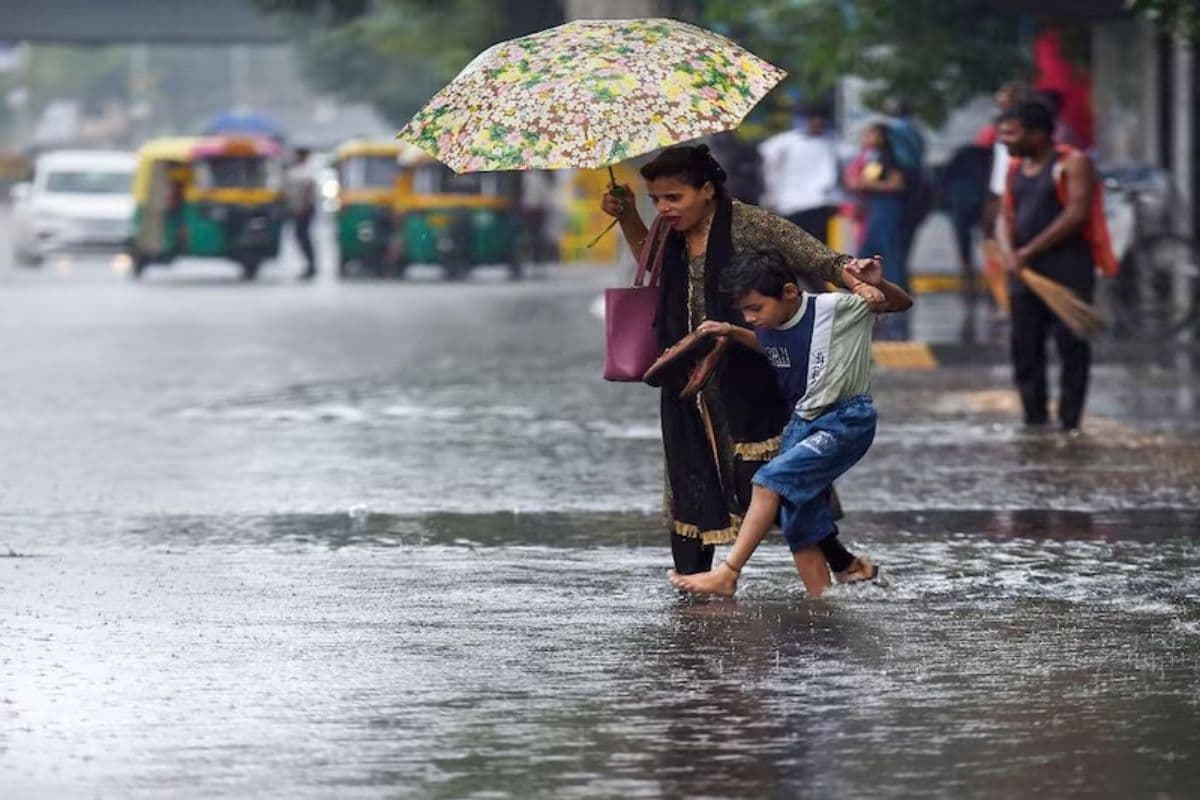 Muzaffarpur Rain Alert: अगले 24 घंटे के दौरान मुजफ्फरपुर में होगी जोरदार बारिश, मौसम विभाग ने जारी किया अलर्ट