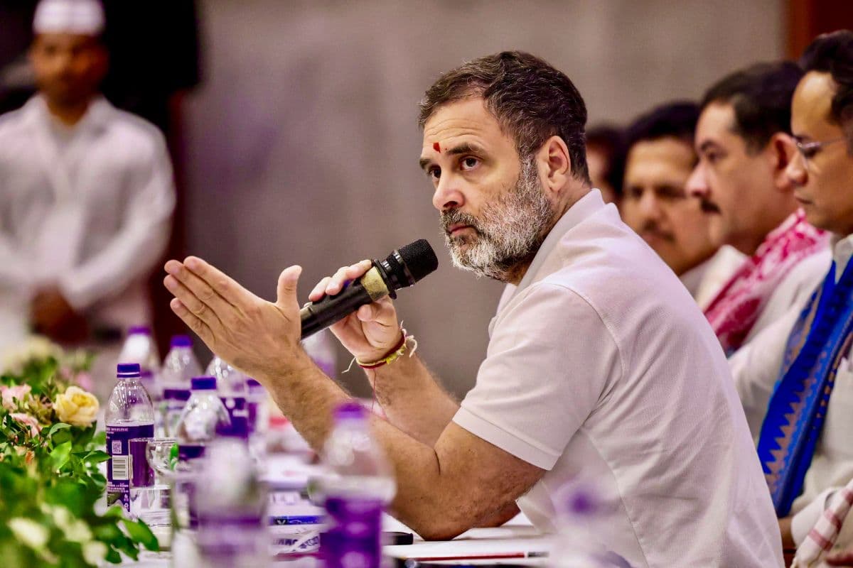 Balasore Student Self Immolation: छात्रा की आत्मदाह से जल रहा ओडिशा! पीड़िता के पिता से राहुल ने की बात, कांग्रेस ने CM से मांगा इस्तीफा