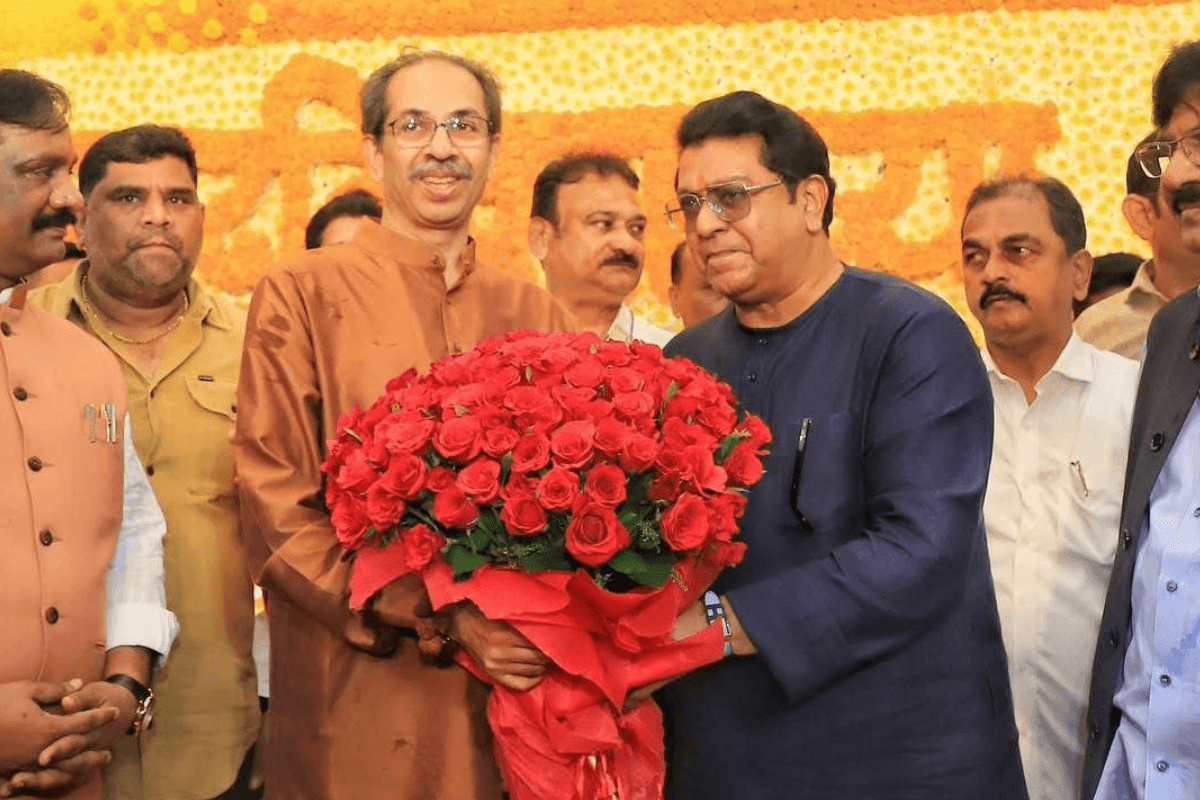 Raj-Uddhav Thakrey: उद्धव को जन्मदिन की बधाई देने मातोश्री पहुंचे राज ठाकरे, क्या यह भाईचारा है या राजनीति?