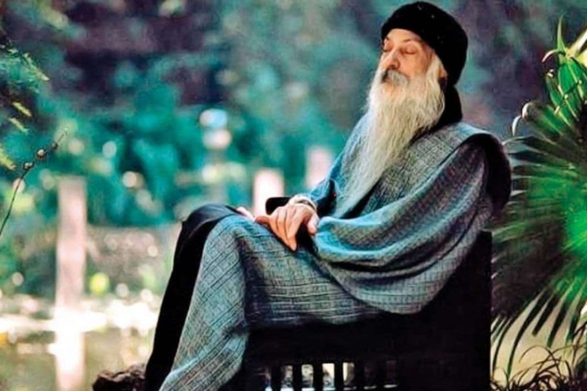 पत्नी से भूल कर भी न साझा करें ये एक राज, वरना घुट घुट कर जियेंगे पूरी जिंदगी