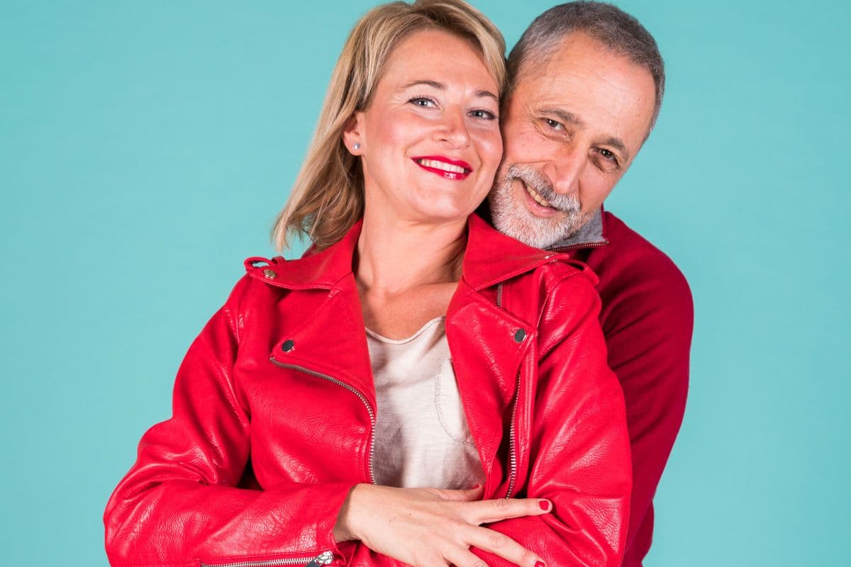 प्यार किया तो डरना क्या…खुद से अधिक बड़े उम्र के पार्टनर से हो गया इश्क तो रिश्ते में आने से पहले ध्यान रखें ये 5 बातें