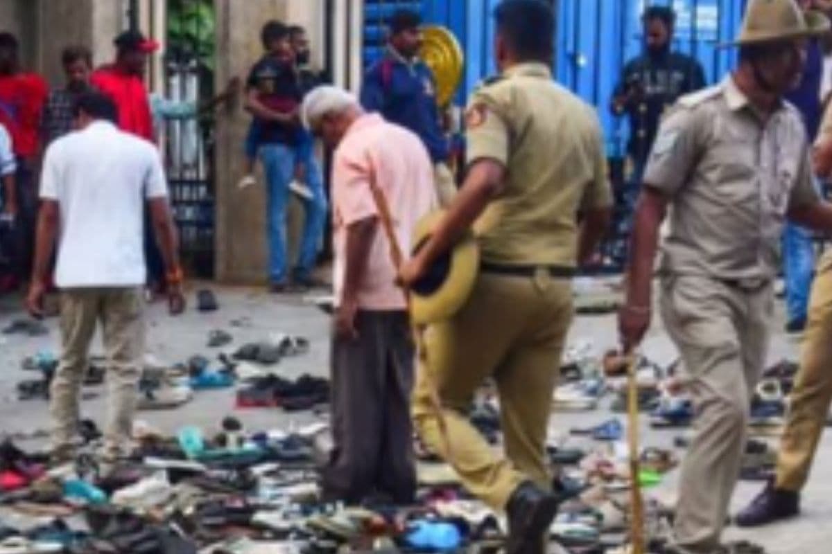 बेंगलुरु भगदड़ में जान गंवाने वाली बच्ची के शव से 1 लाख के गहने चोरी, मां ने की जांच की मांग