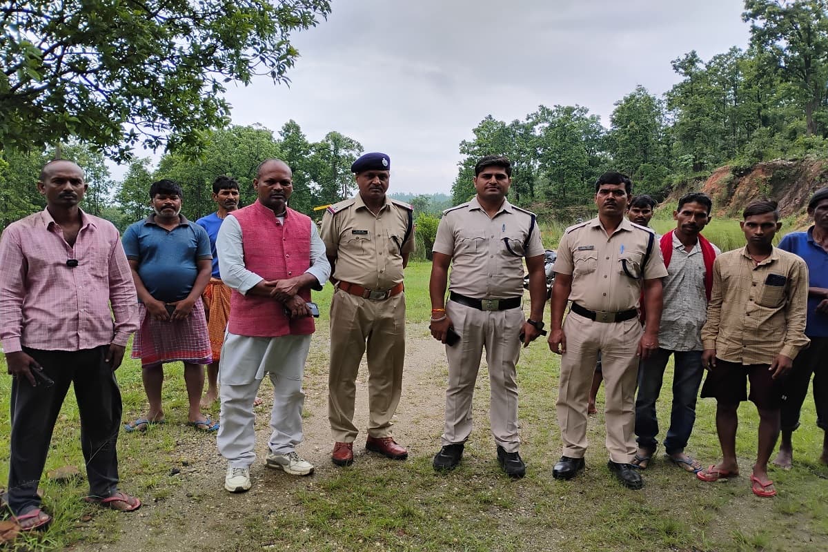 हजारीबाग में ट्रेन की चपेट में आने से व्यक्ति की मौत, रेलवे पटरी पर पड़ा मिला शव