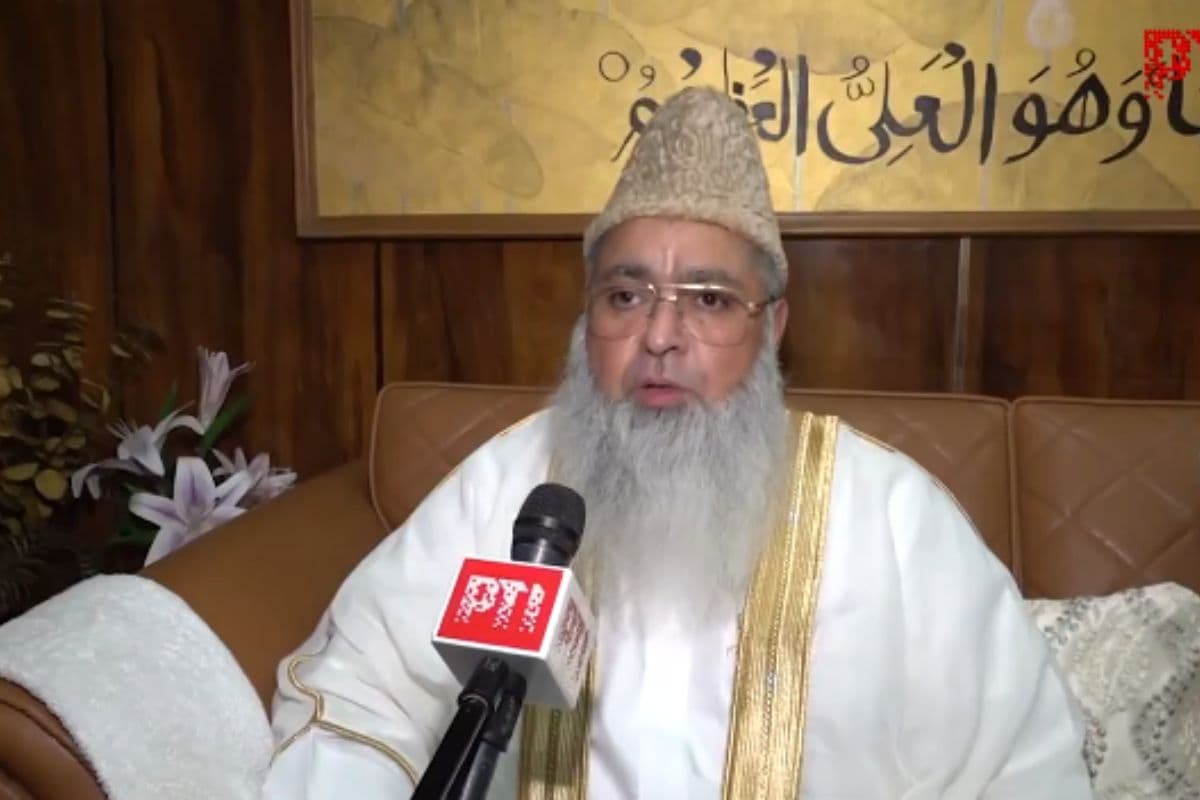 वक्फ, UCC से लेकर मंदिर-मस्जिद तक... मोहन भागवत और मुस्लिम विद्वानों की बैठक में हुई चर्चा