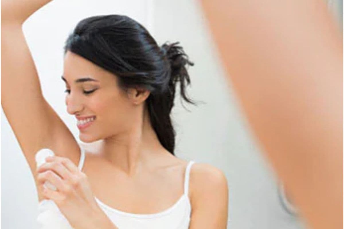 Underarm Whitening Home Remedies: सिर्फ 15 मिनट में अंडरआर्म्स को बनाएं गोरा,जानें सीक्रेट उपाय