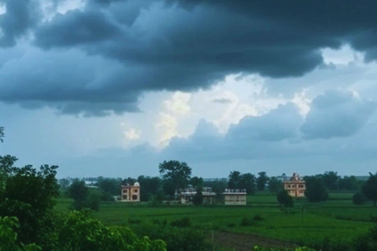 Bihar Monsoon Update: बिहार में मानसून पड़ रहा कमजोर! 24 घंटे में उम्मीद से कम हुई बारिश, उमस वाली गर्मी ने किया परेशान