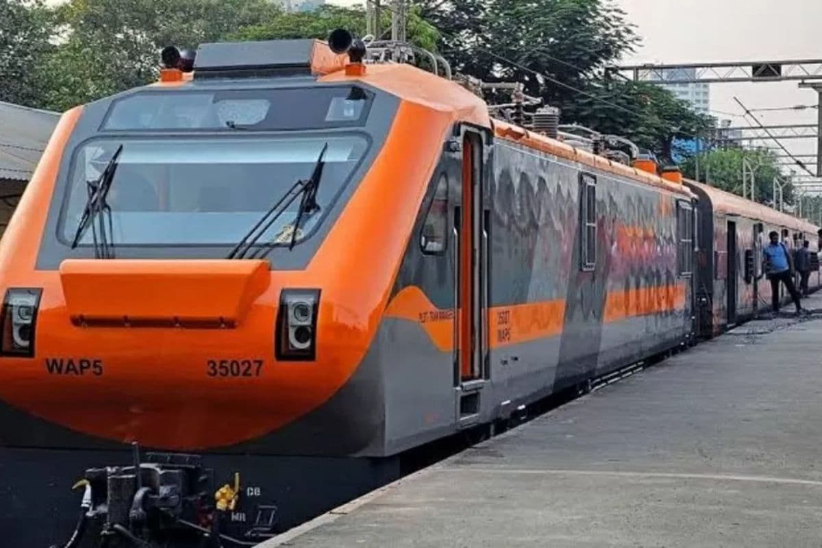 Amrit Bharat Train: अमृत भारत ट्रेन में पहले दिन के लिए ताबड़तोड़ बुकिंग, पटना से दिल्ली जाने के लिए जानिए रूट और किराया