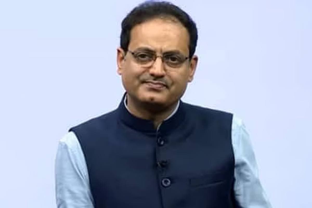 Vikas Divyakirti: जजों पर टिप्पणी के मामले में दिव्यकीर्ति हाईकोर्ट पहुंचे, 21 जुलाई को सुनवाई