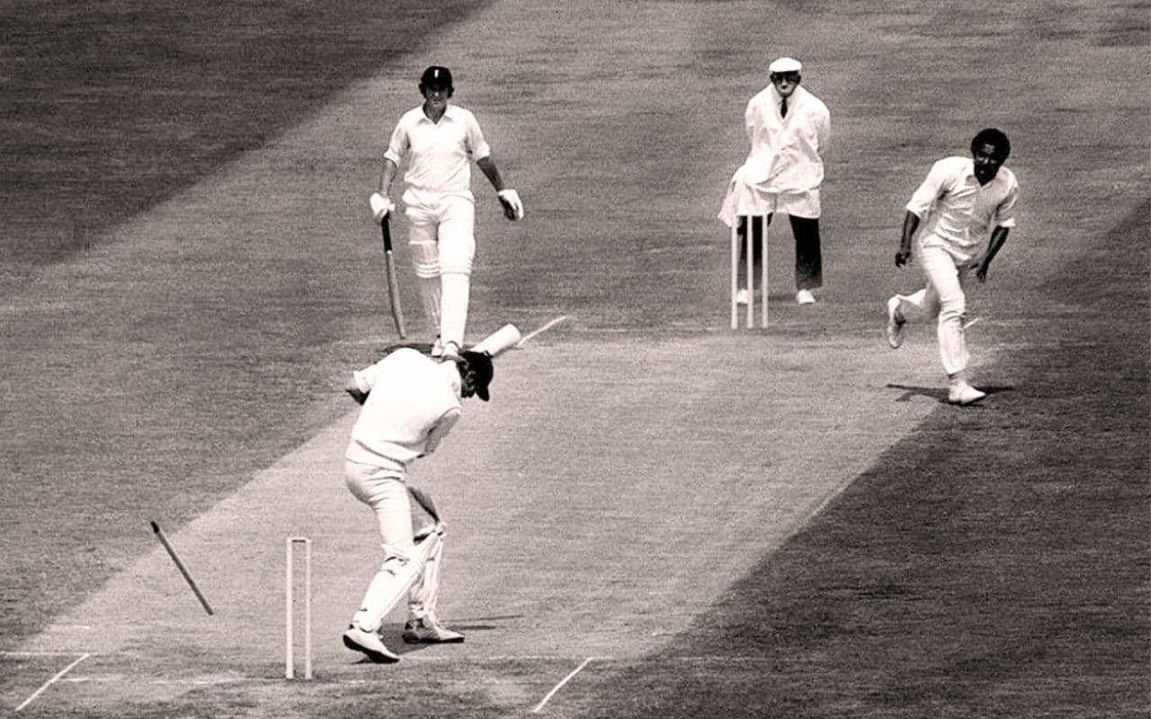 Record: एक अनोखा रिकॉर्ड, तीन ओवर में 3 विकेट फिर भी हैट्रिक, जानें कैसे हुआ संभव?