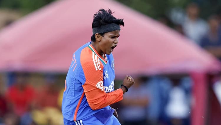 दीप्ति शर्मा ने हासिल की अपने करियर की सर्वश्रेष्ठ T20I रैंकिंग, नंबर एक बनने के करीब