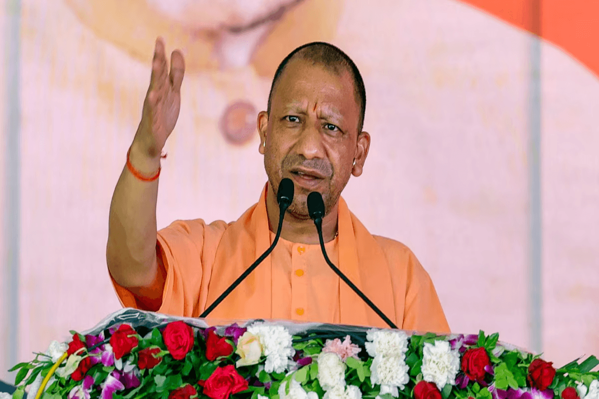 पूर्वांचल को दिला रहे नई पहचान, योगी ने गोरखपुर से किया आयुष क्रांति का आगाज़