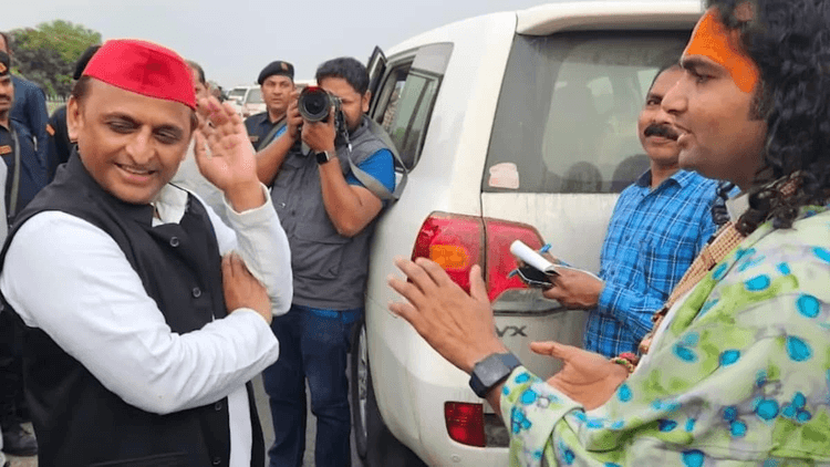 शूद्रों पर बहस के बाद अखिलेश ने कहा 'रास्ता अलग', अनिरुद्धाचार्य बोले – सच्चाई पसंद नहीं आई तो दूरी बना ली