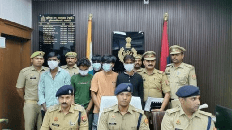 10 साल तक ढूंढता रहा अपनी मां के अपमान का गुनहगार, बदले की आग में की हत्या…