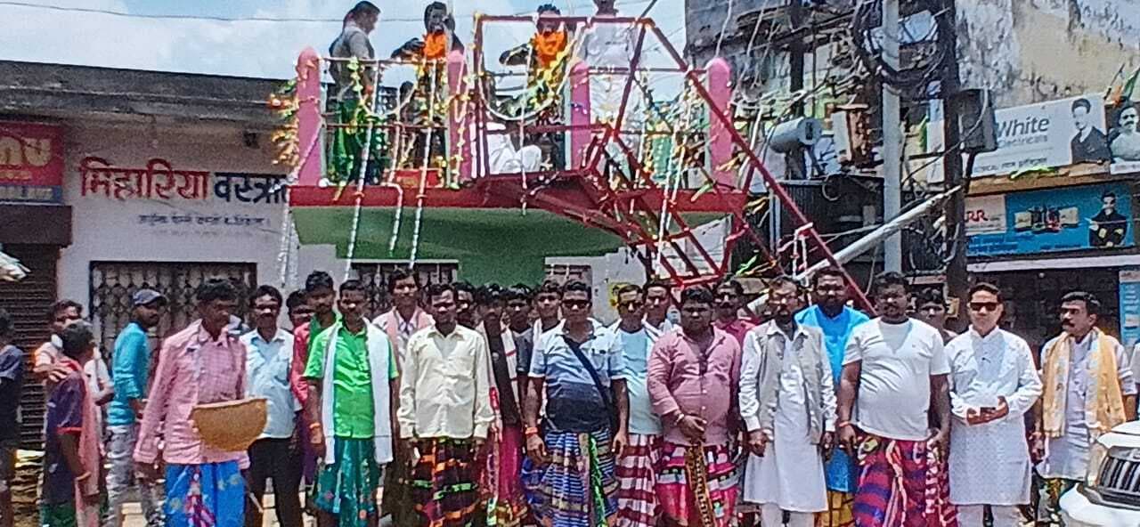 पालोजोरी में धूमधाम से मनाया गया हूल दिवस